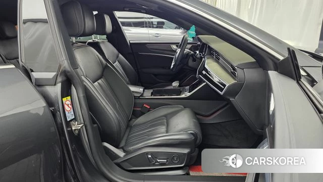 Audi A7 (4K) 2020 Серый из Кореи, фото 2