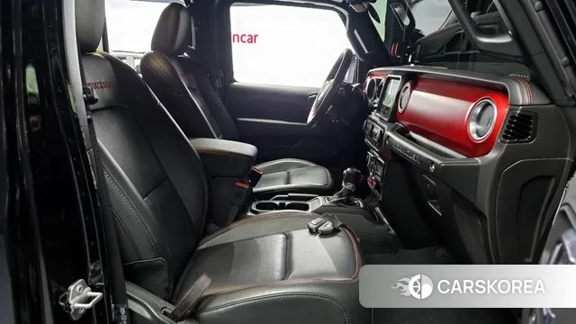 Jeep Wrangler (JL) 2023 Черный из Кореи, фото 2