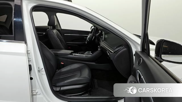 Hyundai Sonata (DN8) 2019 Белый из Кореи, фото 2