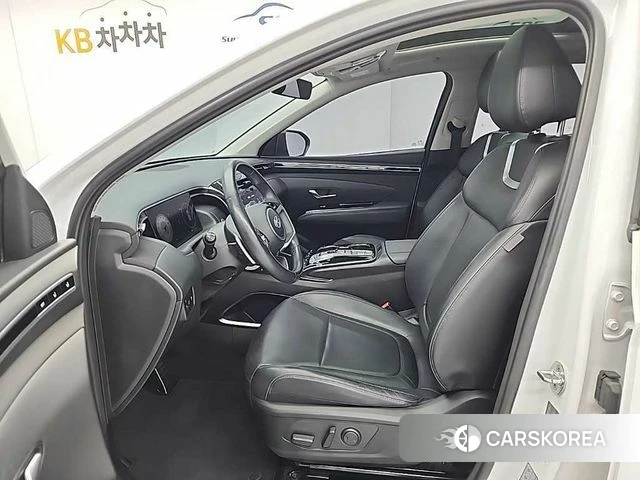 Hyundai Tucson (NX4) 2021 Белый из Кореи, фото 2