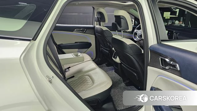 Kia Sportage 5th Generation 2023 Белый из Кореи, фото 2