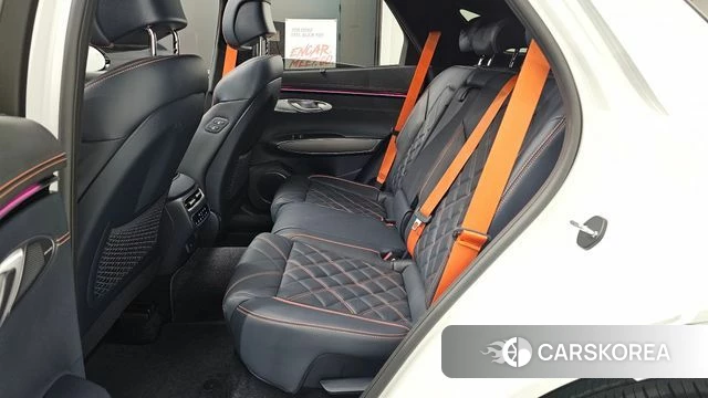 Genesis GV70 2024 Белый из Кореи, фото 2