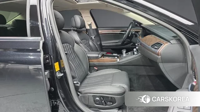 Genesis G90 2021 Черный из Кореи, фото 2