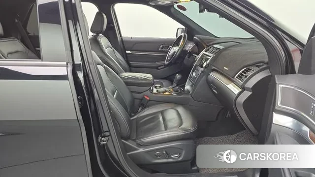 Ford Explorer 2018 Черный из Кореи, фото 2