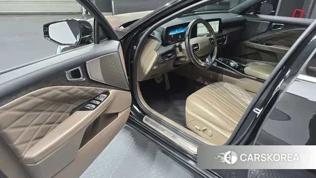 Kia K8 Hybrid 2022 Черный из Кореи, фото 2