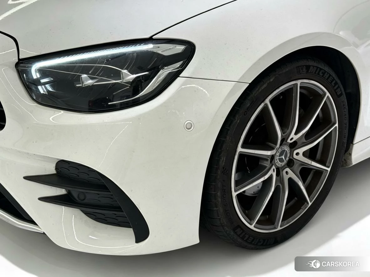 Mercedes-Benz E-class (imported) 2020 Белый из Китая, фото 2