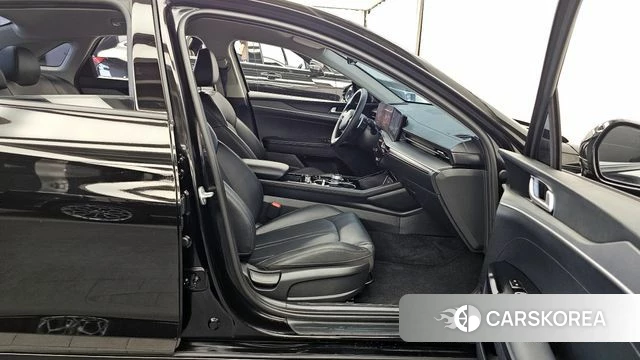 Kia The New K5 3rd generation 2024 Черный из Кореи, фото 2