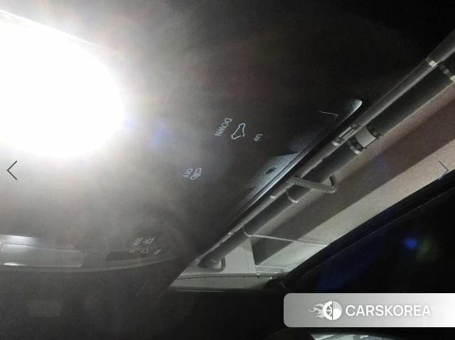 Lexus ES300h 7th generation 2018 Серебряный из Кореи, фото 2
