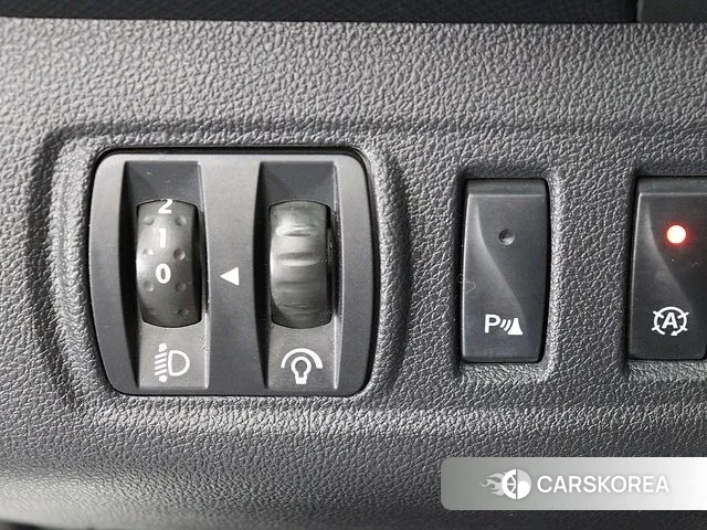 Renault Korea (Samsung) Clio 2019 Белый из Кореи, фото 2