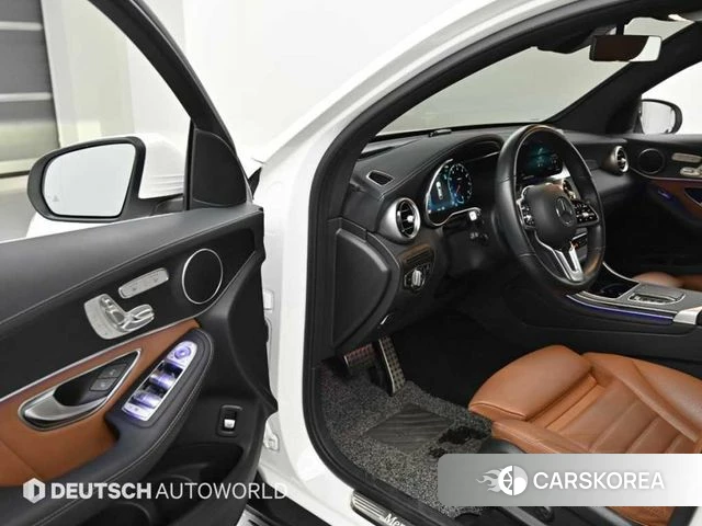 Mercedes-Benz GLC-Class X253 2022 Белый из Кореи, фото 2
