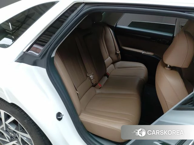 Hyundai Grandeur (GN7) 2023 Белый из Кореи, фото 2