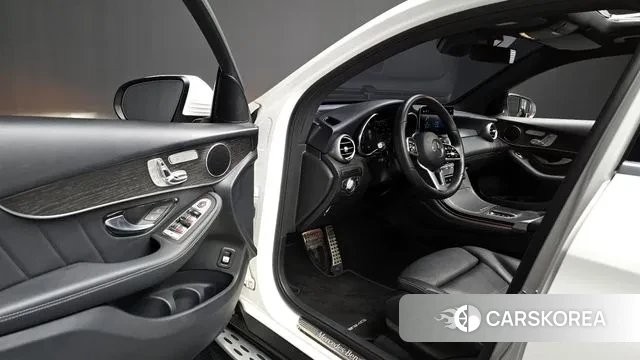 Mercedes-Benz GLC-Class X253 2020 Белый из Кореи, фото 2