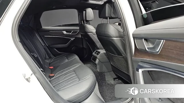 Audi A6 (C8) 2025 Белый из Кореи, фото 2