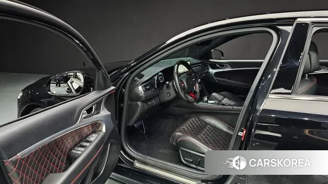 Genesis The New G70 2021 Черный из Кореи, фото 2