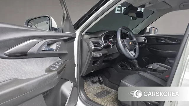 Chevrolet (GM Daewoo) Trailblazer 2020 Белый из Кореи, фото 2