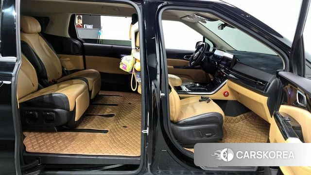 Kia Carnival 4th generation 2023 Черный из Кореи, фото 2