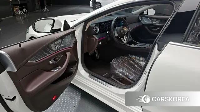 Mercedes-Benz CLS-Class C257 2021 Белый из Кореи, фото 2