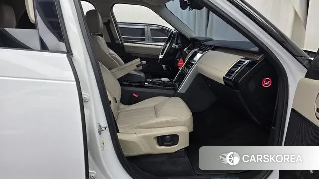 Land Rover Discovery 5 2019 Белый из Кореи, фото 2