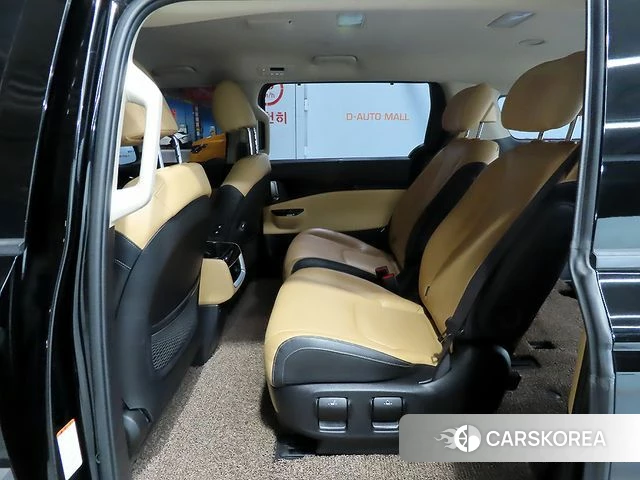Kia Carnival 4th generation 2021 Черный из Кореи, фото 2