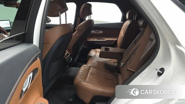 Genesis GV70 2021 Белый из Кореи, фото 2