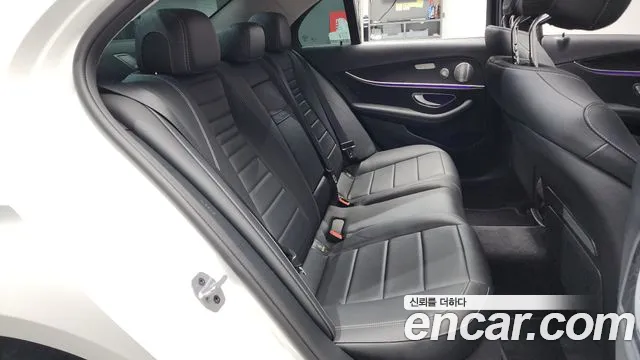 Mercedes-Benz E-Class W213 id 2706192 из Кореи 2