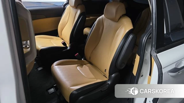 Kia Carnival 4th generation 2020 Белый из Кореи, фото 2