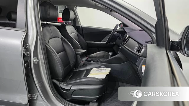 Kia Niro 2018 Серый из Кореи, фото 2