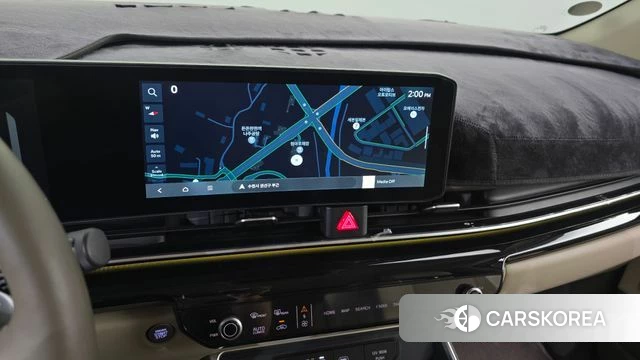 Kia The New Carnival 4th Generation 2024 Серебристо-серый из Кореи, фото 2