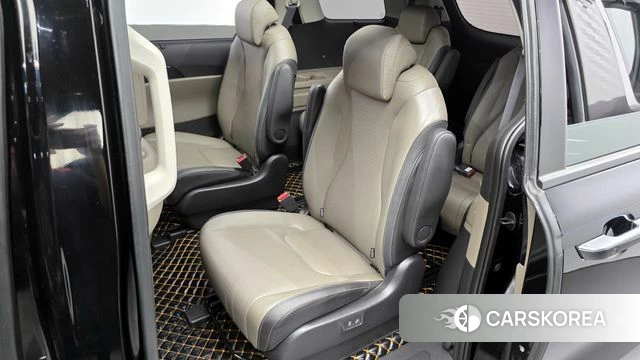 Kia The New Carnival 4th Generation 2023 Черный из Кореи, фото 2