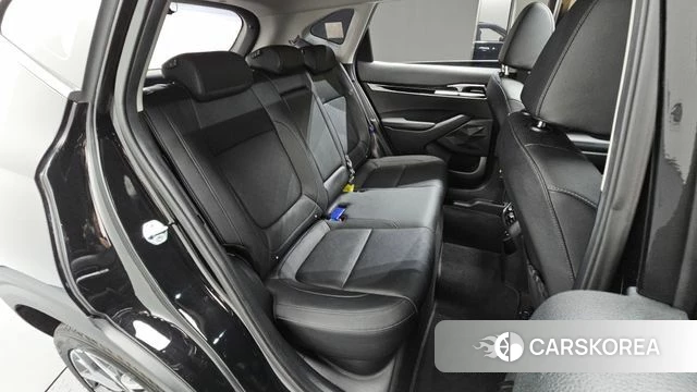 Kia Seltos 2022 Черный из Кореи, фото 2