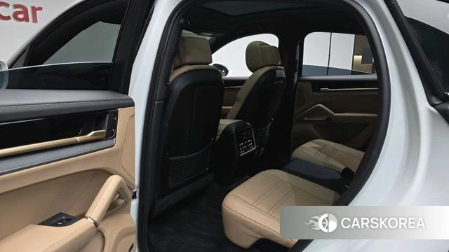 Porsche Cayenne (PO536) 2024 Белый из Кореи, фото 2