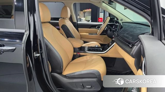 Kia Carnival 4th generation 2022 Черный из Кореи, фото 2