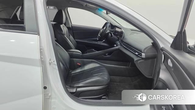 Hyundai Avante (CN7) 2021 Белый из Кореи, фото 2