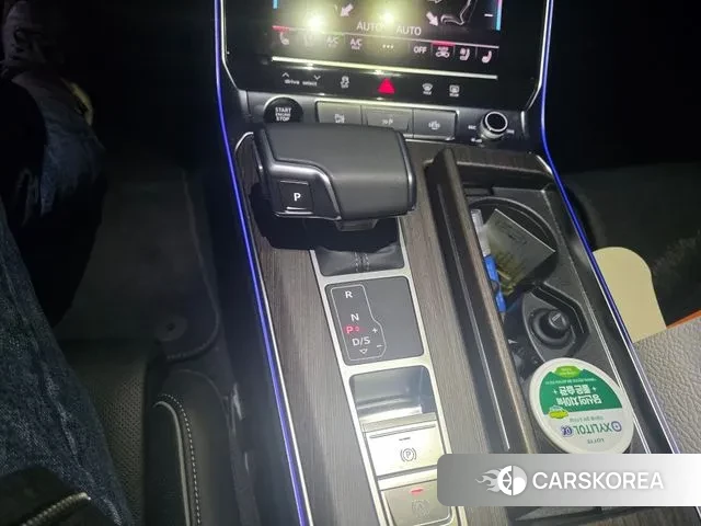 Audi A6 (C8) 2024 Белый из Кореи, фото 2