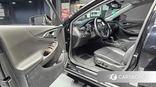 Chevrolet (GM Daewoo) The New Malibu 2020 Черный из Кореи, фото 2