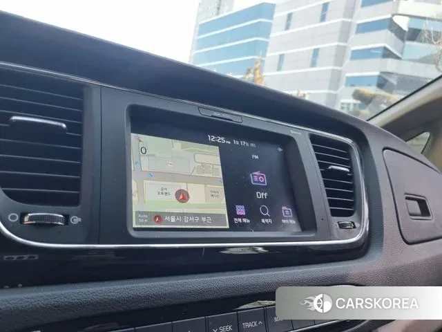Kia The New Carnival 2019 Черный из Кореи, фото 2