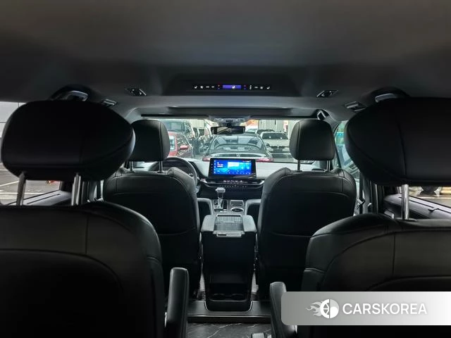 Toyota Saina 2023 Черный из Китая, фото 2