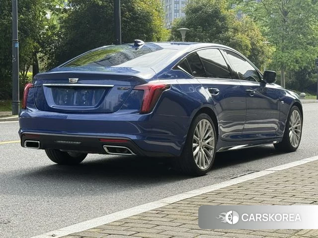 Cadillac CT5 2021 Синий из Китая, фото 2