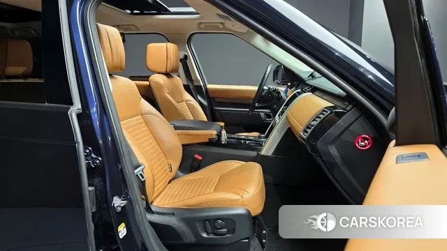 Land Rover Discovery 5 2018 Синий из Кореи, фото 2