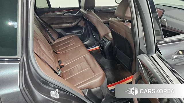 BMW X3 (G01) 2022 Серый из Кореи, фото 2