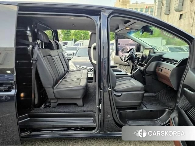 Hyundai Staria 2022 Синий из Кореи, фото 2