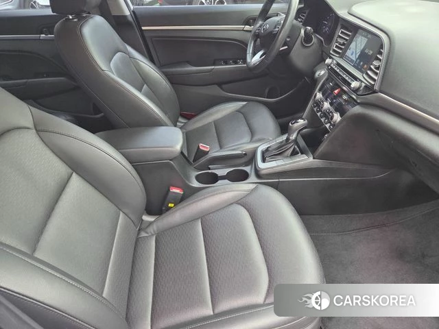 Hyundai The New Avante AD 2018 Белый из Кореи, фото 2