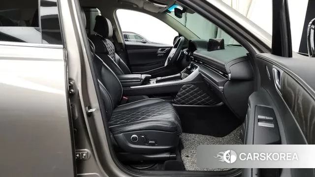 Genesis GV80 2020 Песочный из Кореи, фото 2