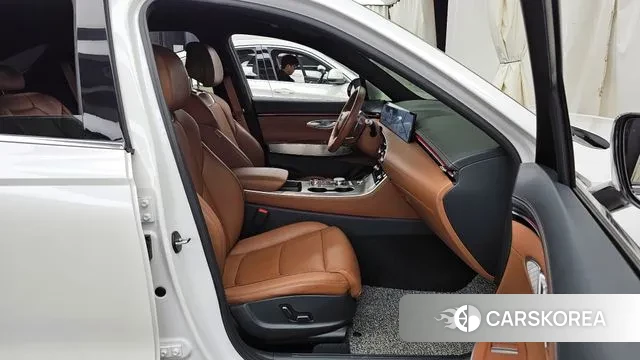 Genesis GV70 2024 Белый из Кореи, фото 2