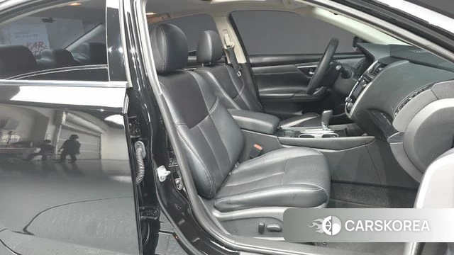 Nissan Altima 2018 Черный из Кореи, фото 2