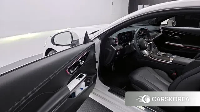 Mercedes-Benz CLE-Class C236 2024 Белый из Кореи, фото 2