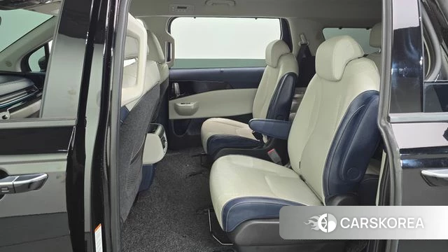 Kia The New Carnival 4th Generation 2024 Черный из Кореи, фото 2