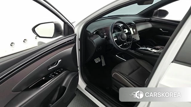 Hyundai Tucson Hybrid (NX4) 2023 Белый из Кореи, фото 2