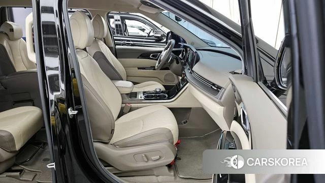 Kia Carnival 4th generation 2020 Черный из Кореи, фото 2