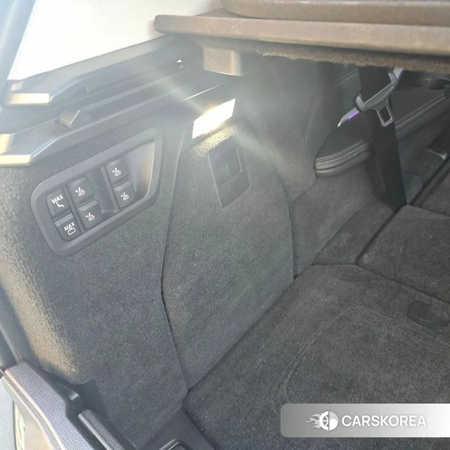 BMW X7 (G07) 2021 Черный из Кореи, фото 2